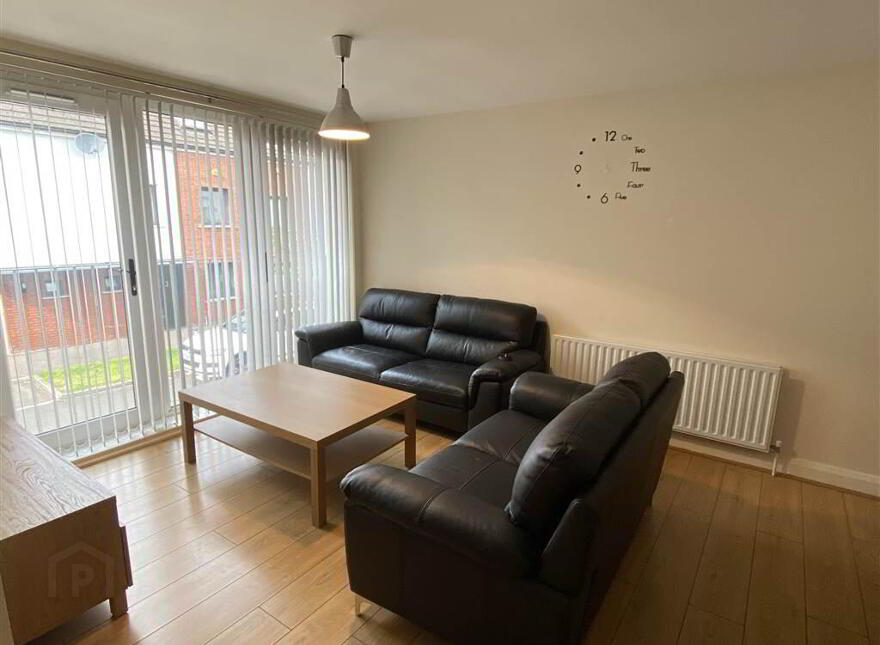 Apt, 7 Anderson Building, Belfast, BT13 2QQ