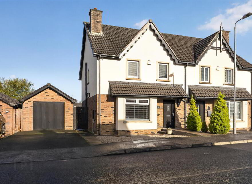 6 Lagmore View Gardens, Dunmurry, Belfast, BT17 0FQ photo