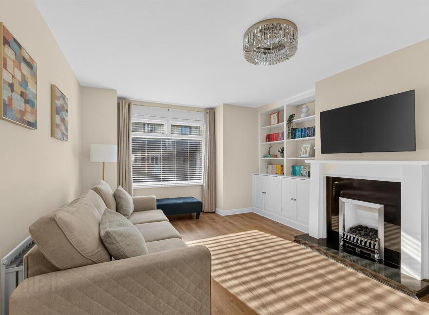 6 Lagmore View Gardens, Dunmurry, Belfast, BT17 0FQ