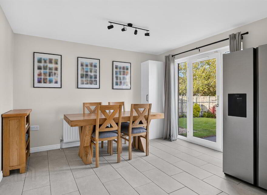 6 Lagmore View Gardens, Dunmurry, Belfast, BT17 0FQ