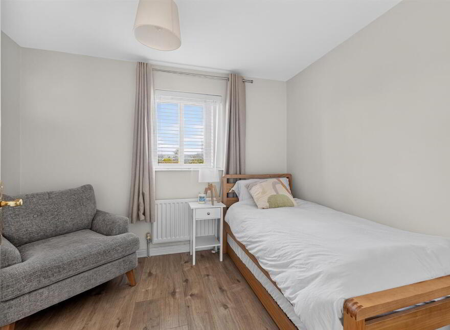 6 Lagmore View Gardens, Dunmurry, Belfast, BT17 0FQ