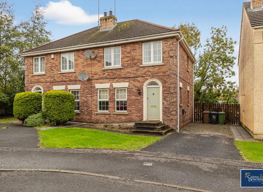 11 Bishopshill, Dromore, BT25 1FL
