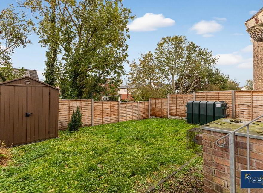 11 Bishopshill, Dromore, BT25 1FL