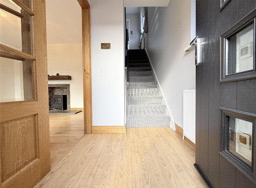 21 Oakglen, Antrim, BT41 1JR