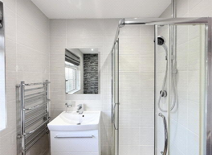 21 Oakglen, Antrim, BT41 1JR