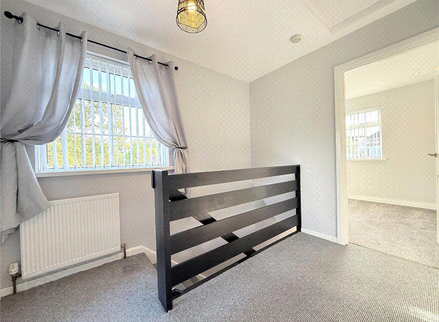 21 Oakglen, Antrim, BT41 1JR
