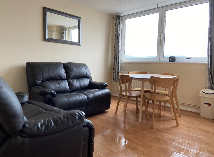 507 Bradbury Court, 10 Jubilee Road, Belfast, BT9 7LJ