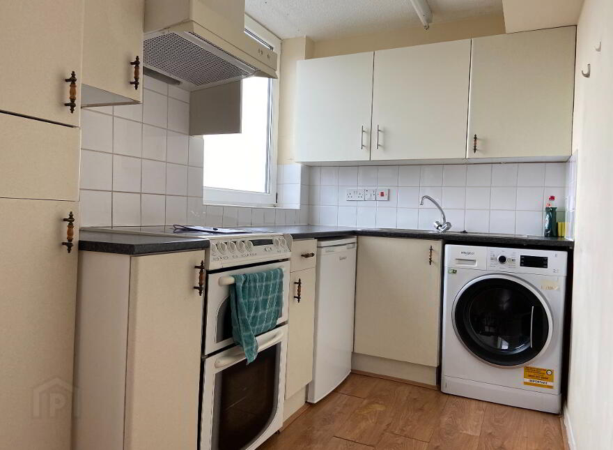 507 Bradbury Court, 10 Jubilee Road, Belfast, BT9 7LJ