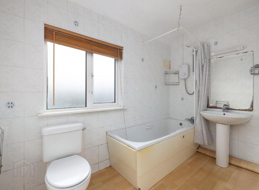 16 Casement Villas, Dún Laoghaire, Dublin, A96WP23