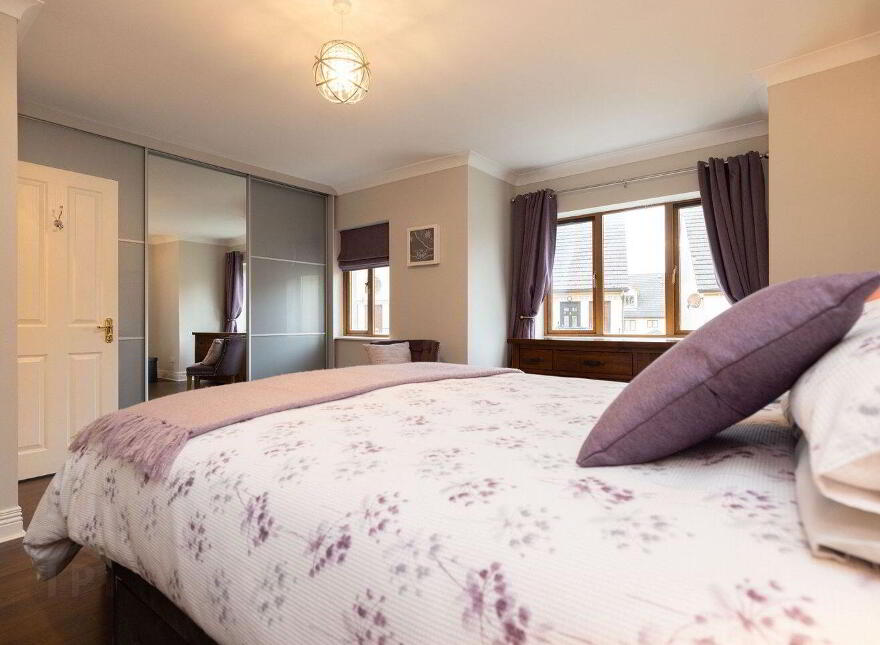 Ashvale, 28 Ash Lane, Royal Canal, Mullingar, N91E8P8