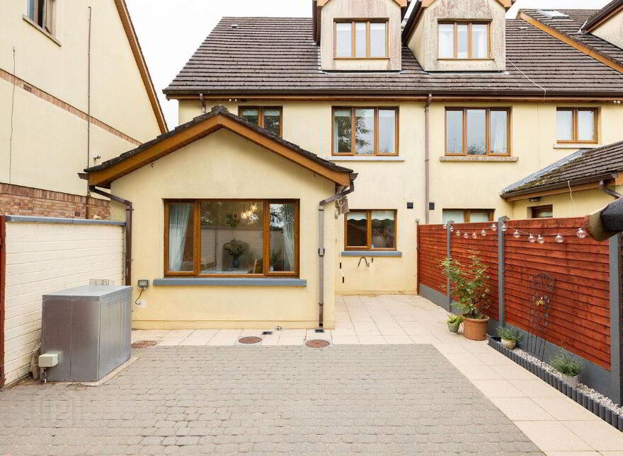 Ashvale, 28 Ash Lane, Royal Canal, Mullingar, N91E8P8