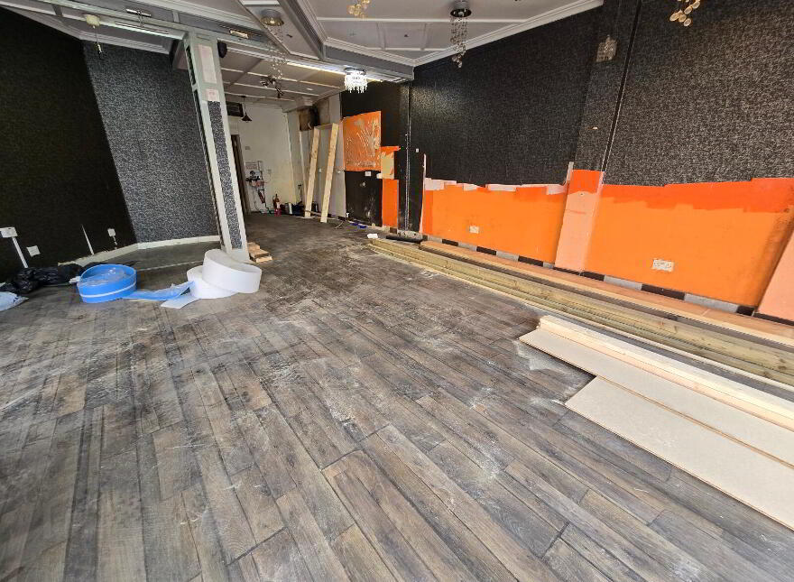 Cafe/Takeaway Unit, 58 Bradbury Place, Belfast, BT7 1RU