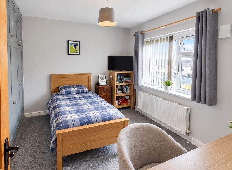 Stay Bank, 69 Brookville Estate, Riverstown, T45AN80