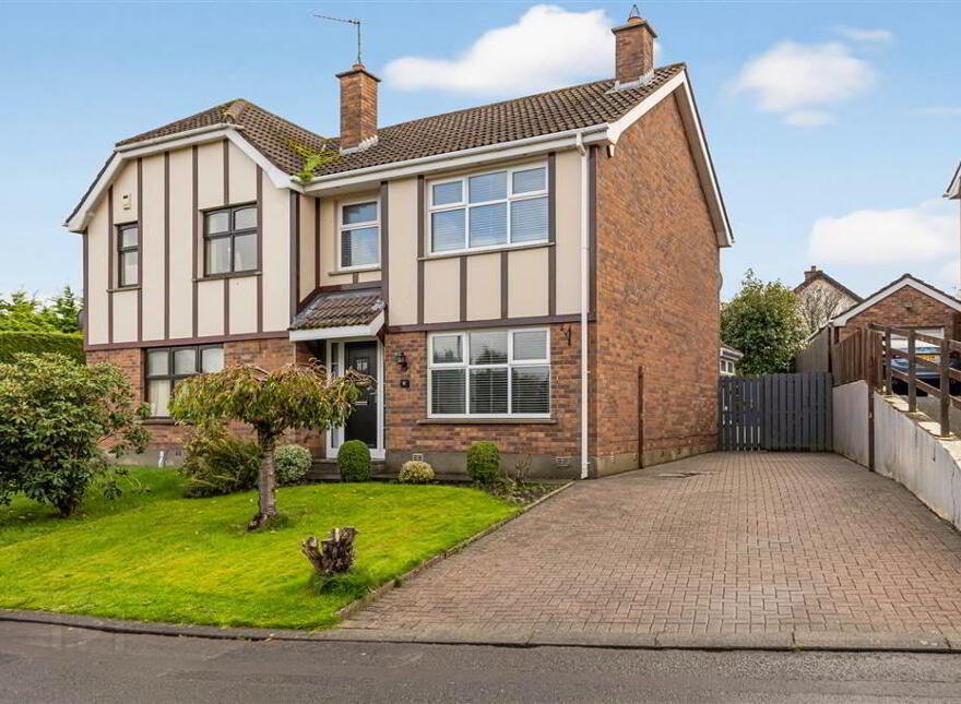 87 Hermitage, Culcavey, Hillsborough, BT26 6RJ