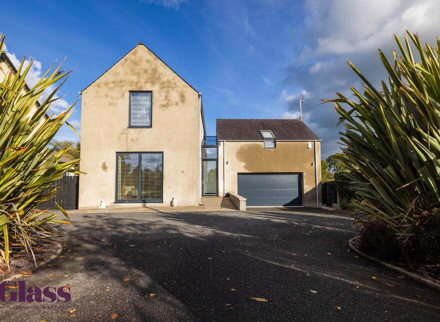 Longacre, 33 Castor Bay Road, Lurgan, Craigavon, BT67 9LE
