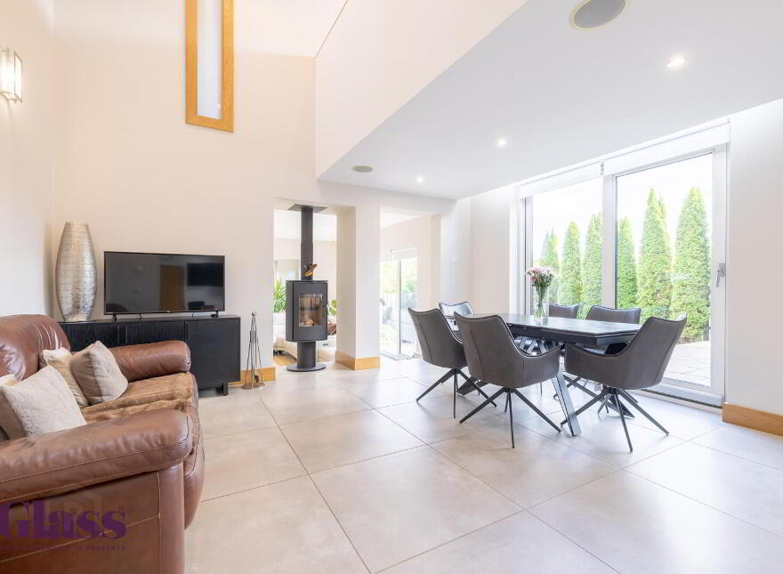 Longacre, 33 Castor Bay Road, Lurgan, Craigavon, BT67 9LE