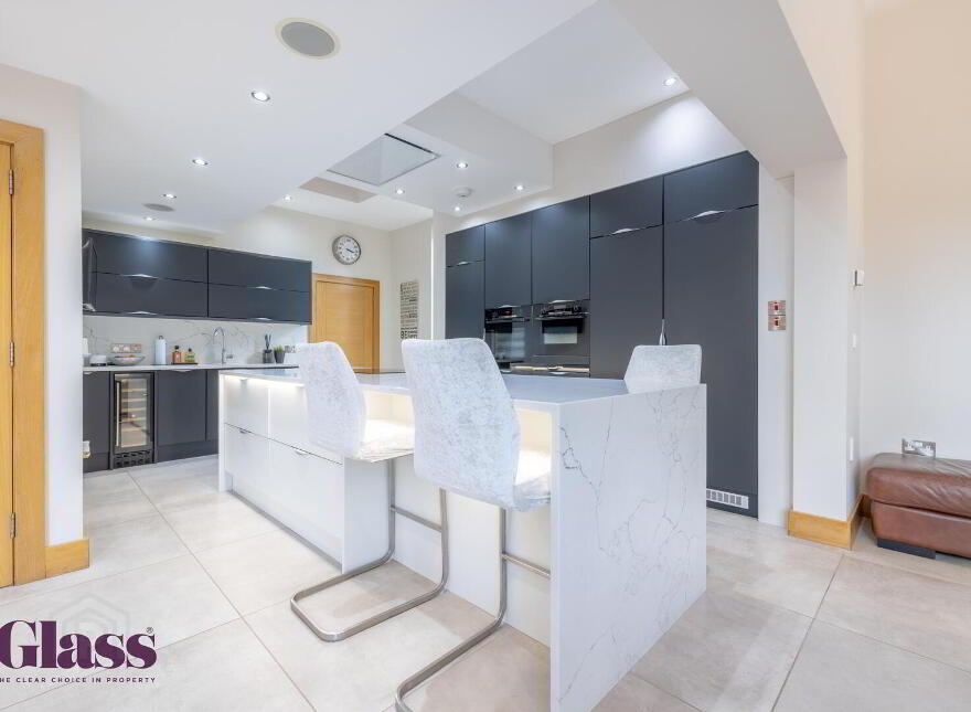 Longacre, 33 Castor Bay Road, Lurgan, Craigavon, BT67 9LE
