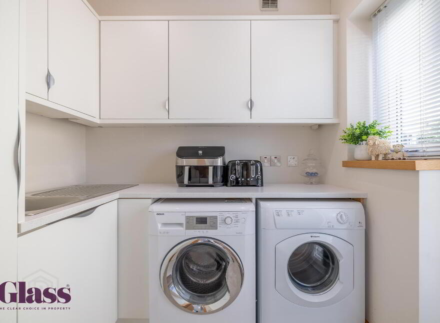 Longacre, 33 Castor Bay Road, Lurgan, Craigavon, BT67 9LE