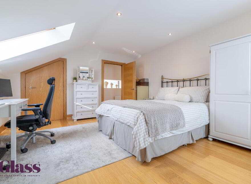 Longacre, 33 Castor Bay Road, Lurgan, Craigavon, BT67 9LE