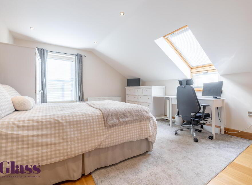 Longacre, 33 Castor Bay Road, Lurgan, Craigavon, BT67 9LE