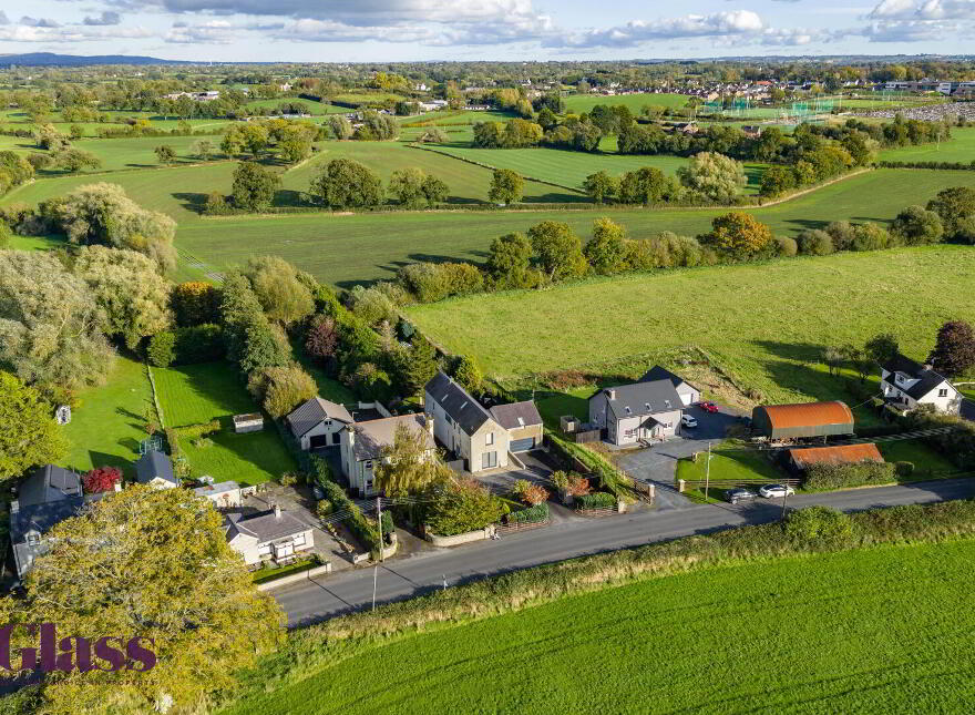 Longacre, 33 Castor Bay Road, Lurgan, Craigavon, BT67 9LE