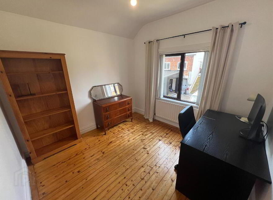 3 Ashfield Crescent, Belfast, BT15 3FR