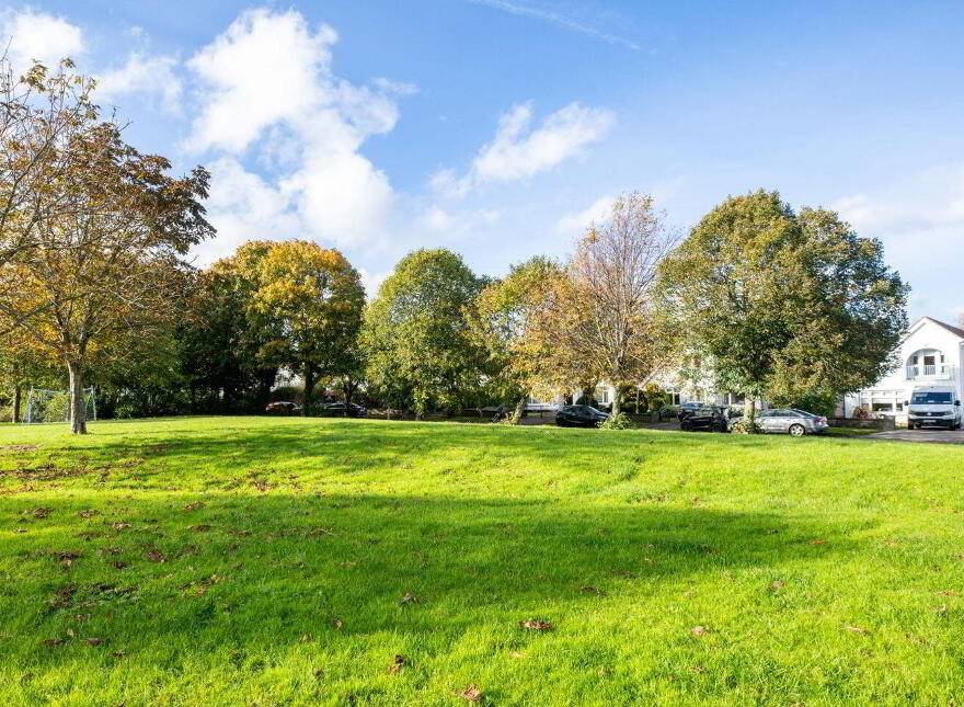 18 Glencairn Drive, The Gallops, Leopardstown, Leopardstown, D18YT59