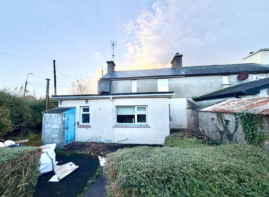 12 Bishop Browne’s Terrace, Newline, Charleville, P56TH70