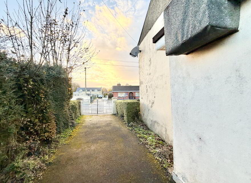 12 Bishop Browne’s Terrace, Newline, Charleville, P56TH70