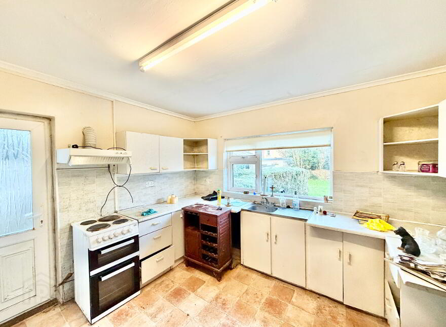 12 Bishop Browne’s Terrace, Newline, Charleville, P56TH70