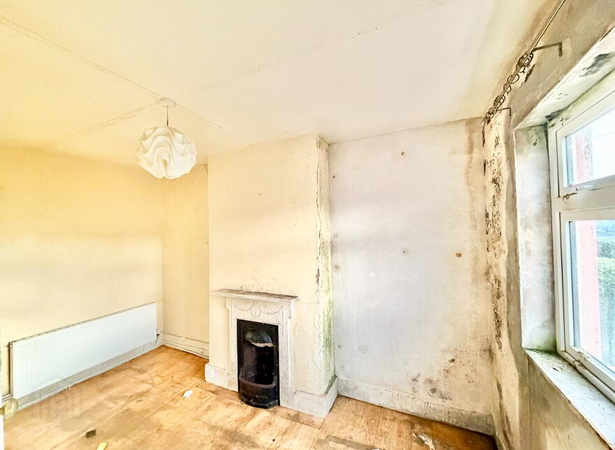 12 Bishop Browne’s Terrace, Newline, Charleville, P56TH70