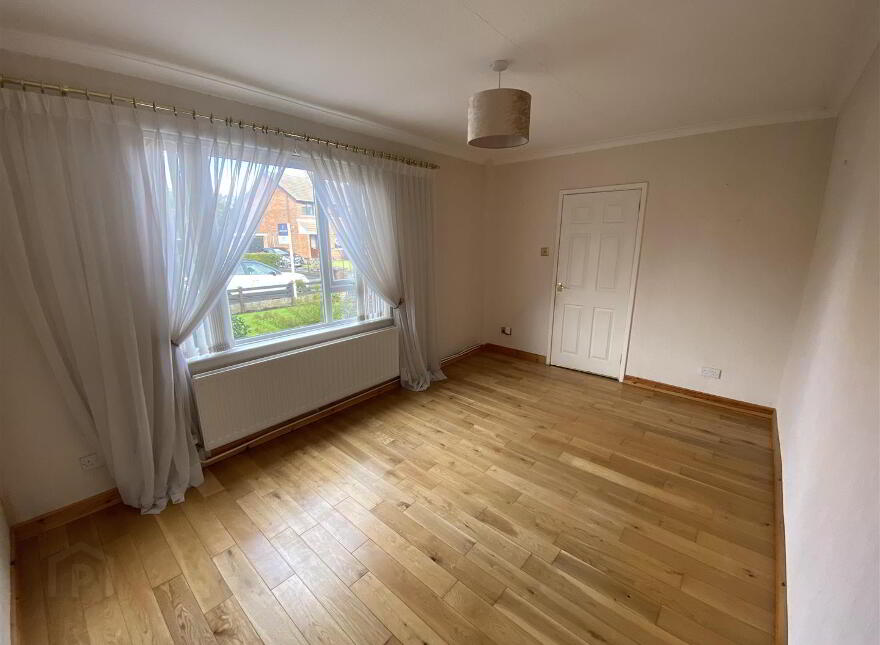 36 Donard Gardens, Lurgan, BT66 8EU