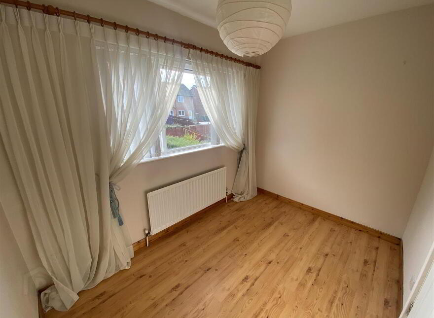 36 Donard Gardens, Lurgan, BT66 8EU