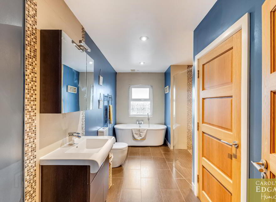 5B Blackstaff Road, Kircubbin, Newtownards, BT22 1AQ