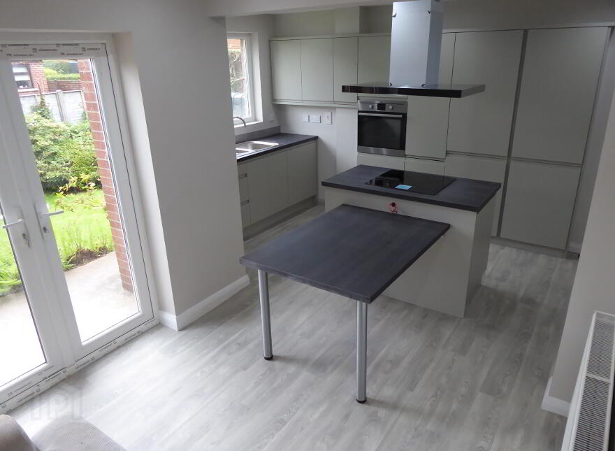 3 Knockland Park, Barnetts Road, Belfast, BT5 7AZ