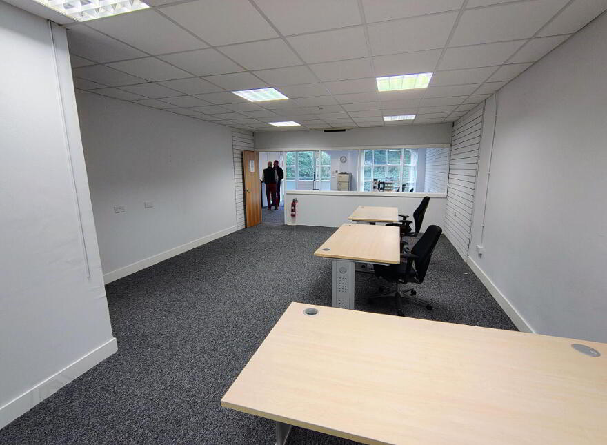 12E Market Square, Antrim, BT41 4AN