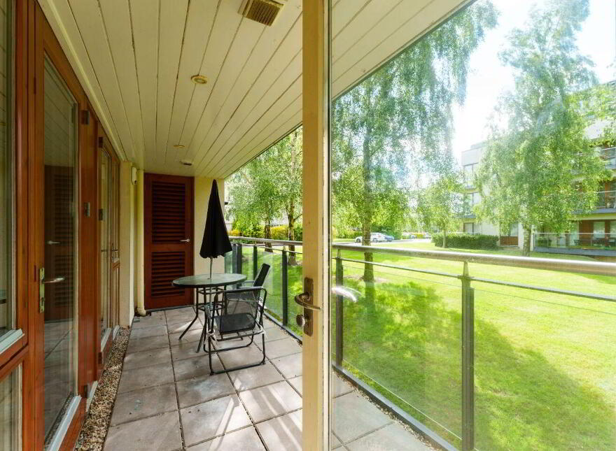 Apartment 2 Kelston Hall, Foxrock, Foxrock, D18T025