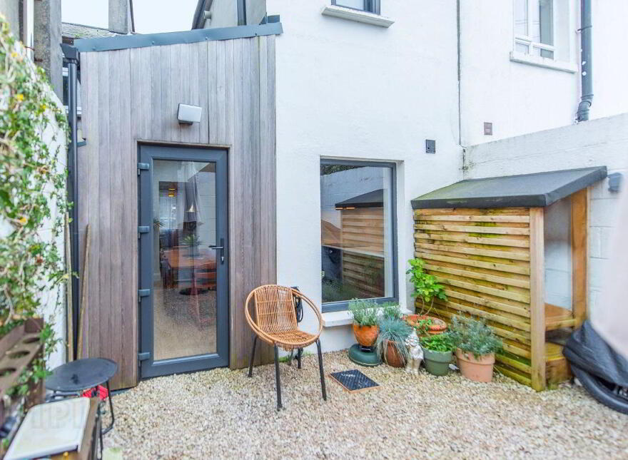 23 Saint Josephs Avenue, Henry Street, H91V67P