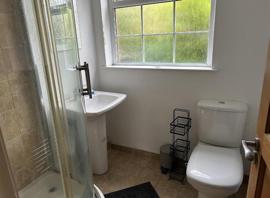 1B Windsor Court, Belfast, BT9 6JE