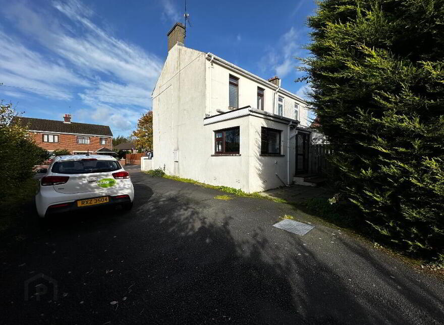 123 Hillsborough Old Road, Lisburn, BT27 5QE