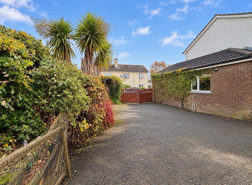 20 Orangefield Park, Omagh, BT79 0DE