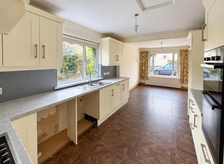 20 Orangefield Park, Omagh, BT79 0DE