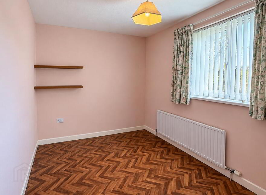 20 Orangefield Park, Omagh, BT79 0DE