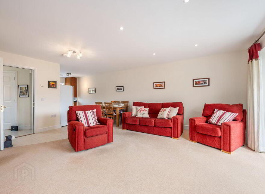 31 An Srutháin, Cúl Árd, Carrigtwohill, T45K021