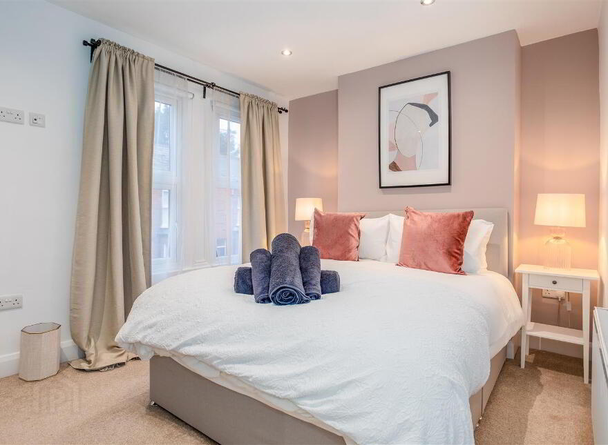 22 Marlborough Gardens, Belfast, BT9 6SQ