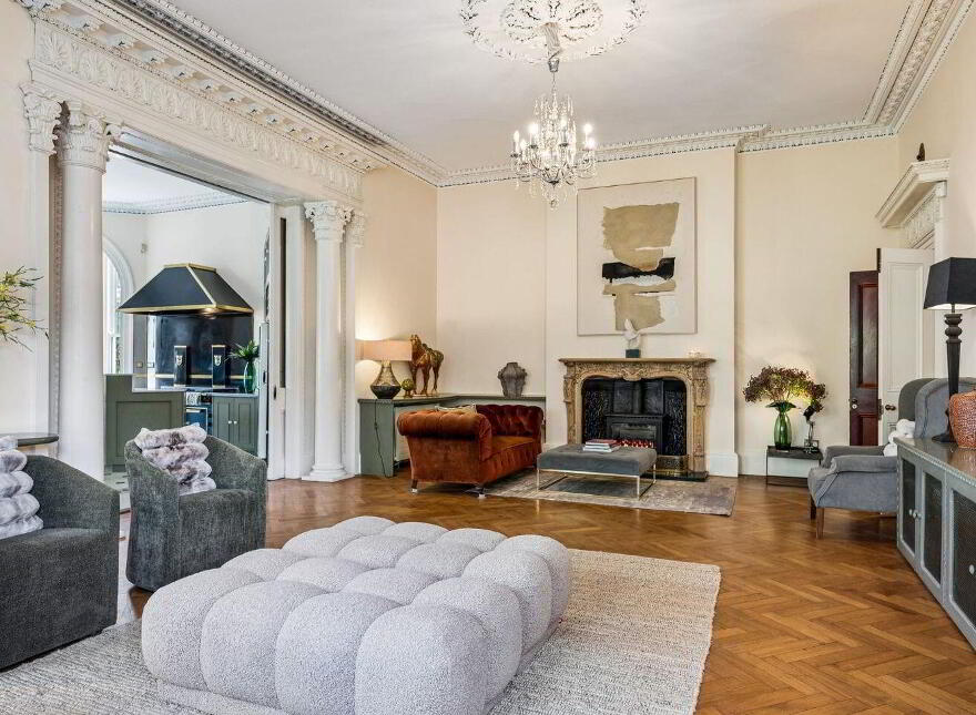 Apartment 1 Main House Simmonscourt Castle, Ballsbridge, Ballsbridge, D04TK74