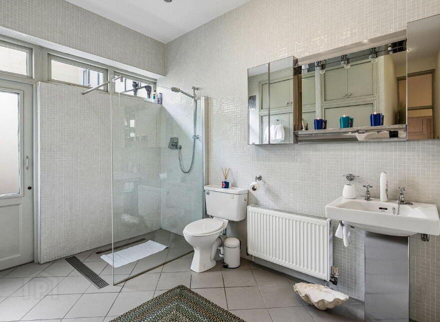 Apartment 1 Main House Simmonscourt Castle, Ballsbridge, Ballsbridge, D04TK74