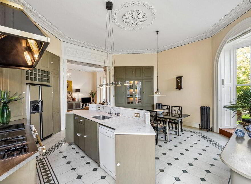 Apartment 1 Main House Simmonscourt Castle, Ballsbridge, Ballsbridge, D04TK74