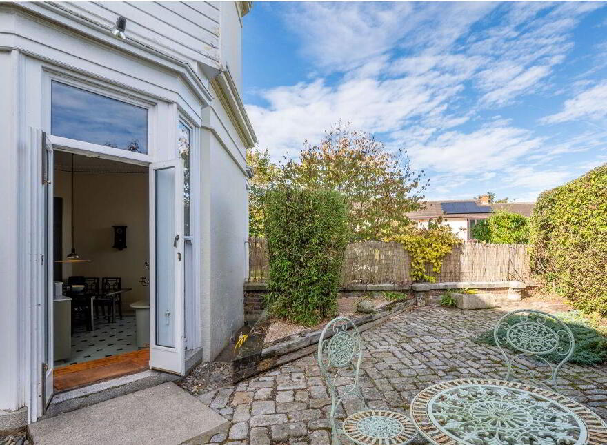 Apartment 1 Main House Simmonscourt Castle, Ballsbridge, Ballsbridge, D04TK74