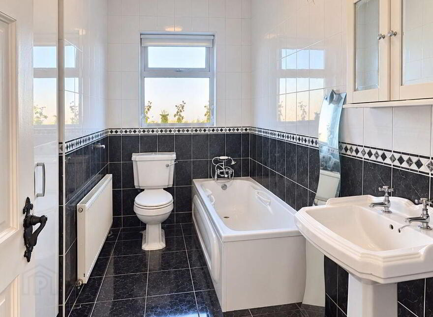 Lydican, Oranmore, H91XC8C